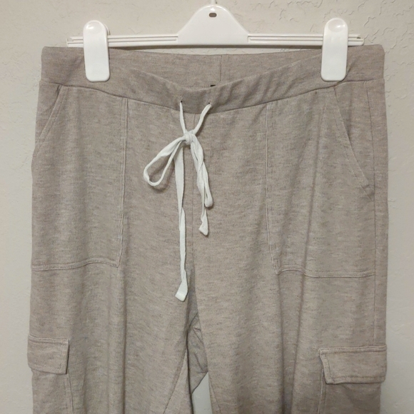 Bobi Taupe Cargo Joggers - Picture 3 of 7